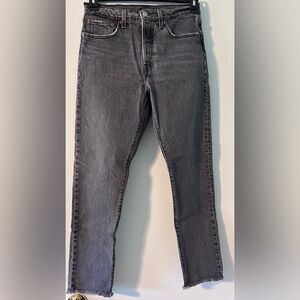 Women’s levi’s jeans